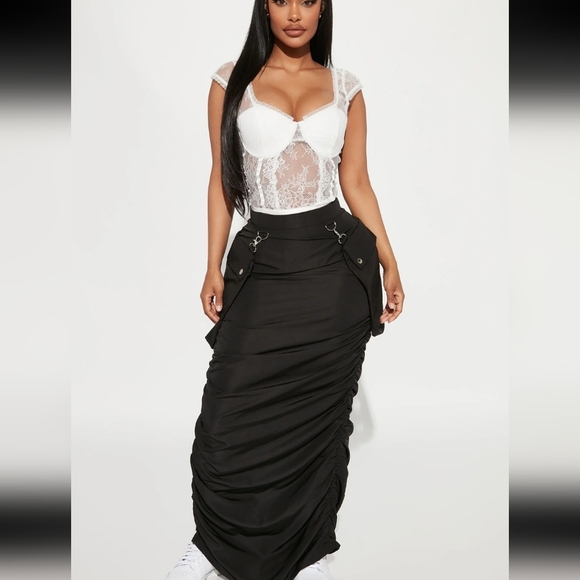 Fashion Nova Maxi Military Skirt - Picture 1 of 10